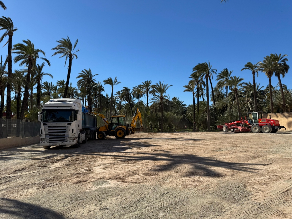 Elche crea 110 nuevas plazas de aparcamiento en Portes Encarnades