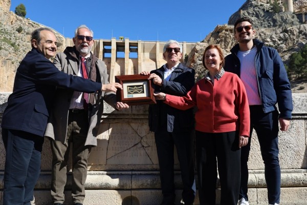 La Diputació licitará este año las obras de recuperación de la carretera histórica del Puerto de Contreras