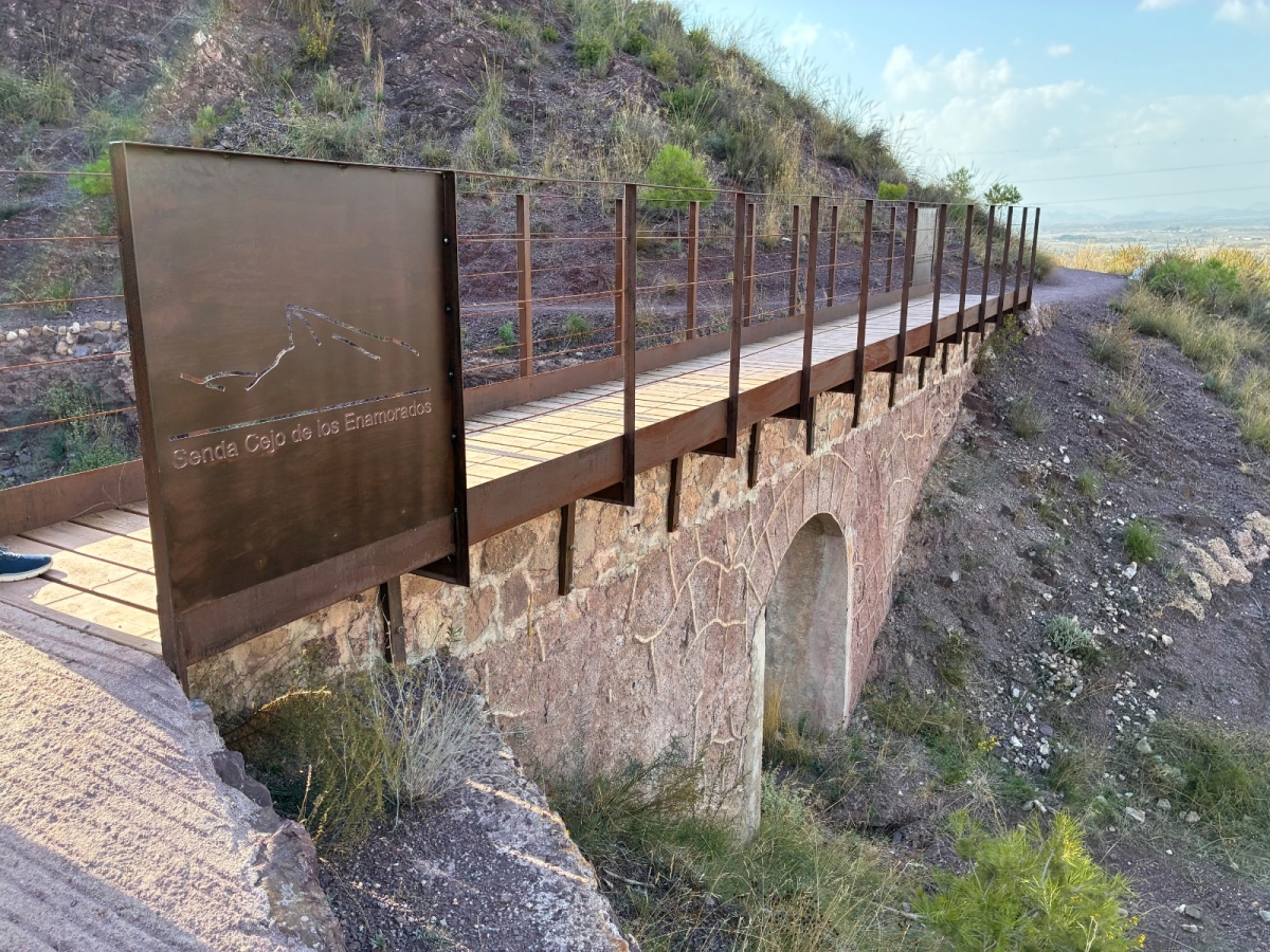 Sendero del Cejo de los Enamorados, en Lorca.