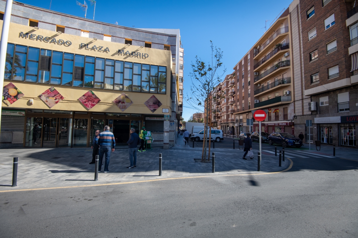 Plataforma única en José García Ferrández -