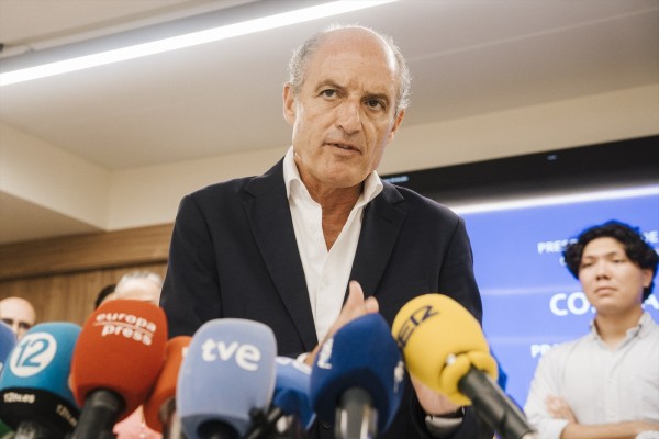 El congreso del PPCV sigue congelado... pero Camps no