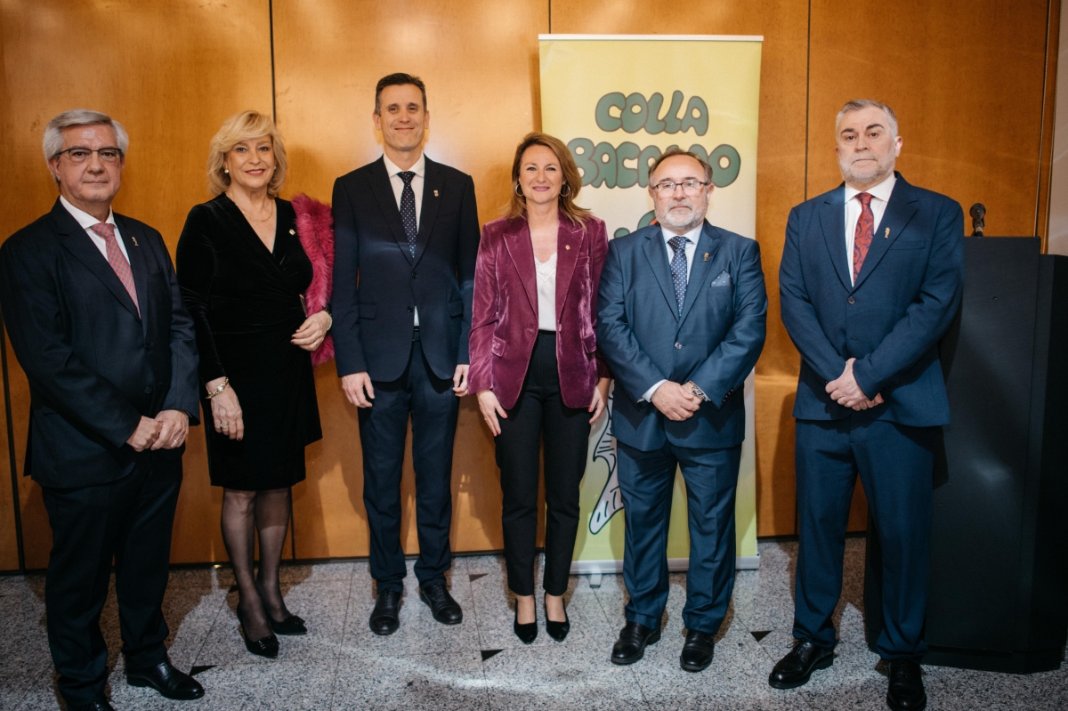 Guillermo Lleó sucede a Bárbara Breva y es nombrado Bacalao Maravillao de las Fiestas de la Magdalena