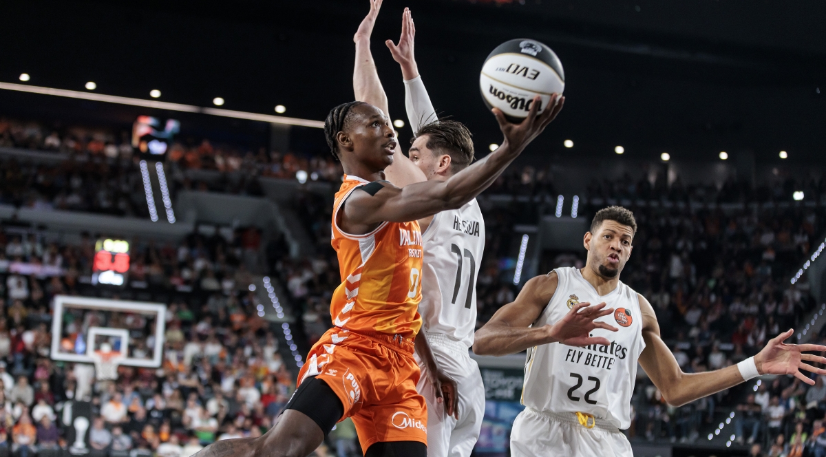 Un final cruel deja a Valencia Basket fuera de la Copa del Rey