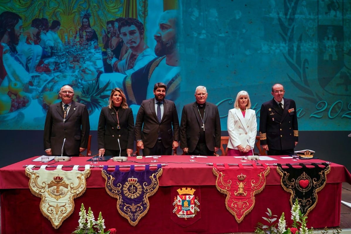 Acto del pregón de Semana Santa 2026 de Cartagena a cargo de Pedro Luis de la Puente. - Foto: AYTO Acto del pregón de Semana Santa 2026 de Cartagena a cargo de Pedro Luis de la Puente.