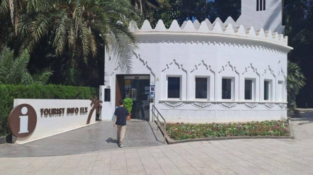 Las visitas a la oficina de turismo de Elche aumentan un 6%: 63.000 turistas hasta agosto