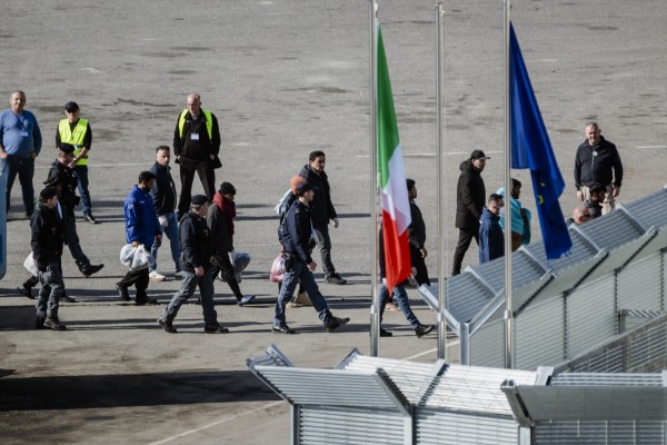 La UE aprueba definitivamente la relajación de las reglas sobre países seguros para agilizar las deportaciones