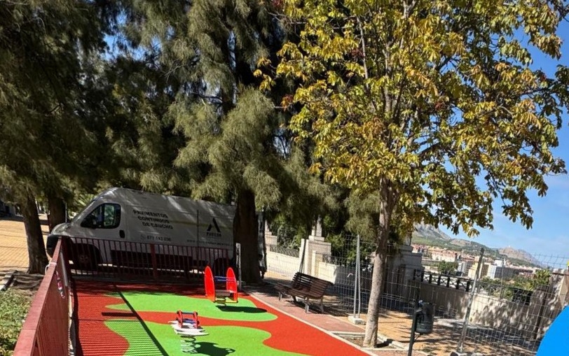 Alcoy licita el mantenimiento de zonas verdes de la ciudad: parte de 820.000 euros para dos años