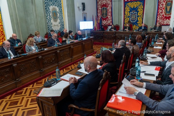 El PP percibirá 22.966 euros anuales y MC 16.466 tras el nuevo reparto aprobado en Comisión