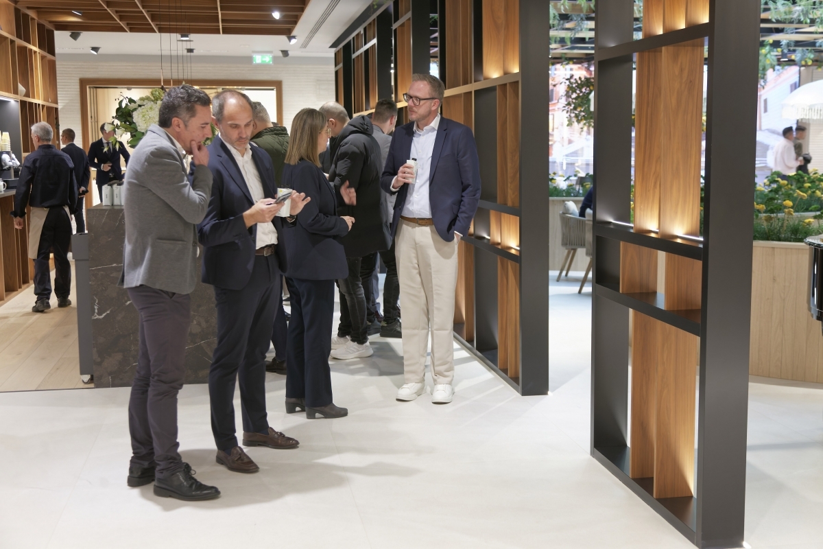 Time of Spain empieza con buenas perspectivas: distribuidores internacionales acuden a Castellón a la llamada de la cerámica