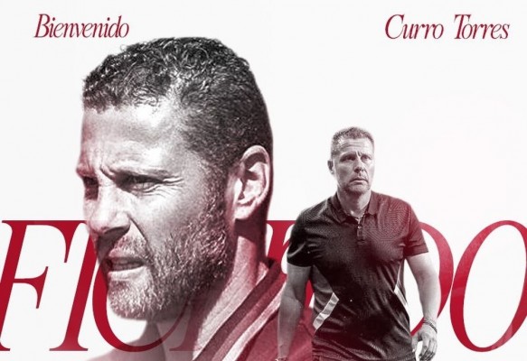 Curro Torres es nuevo entrenador del Murcia, anunciado tras la destitución de Adrián Colunga