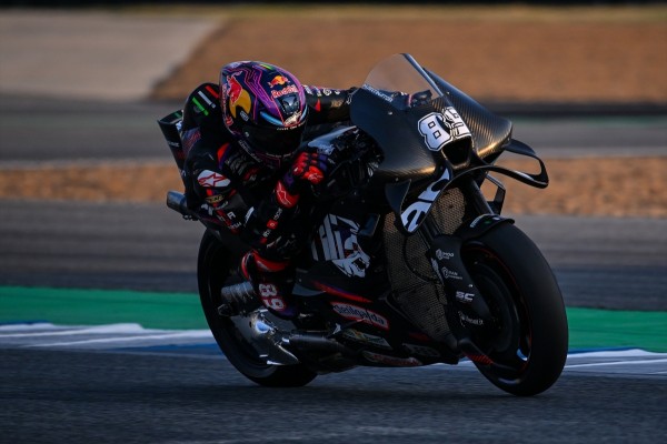 Bezzecchi y Jorge Martín, con muchas ganas de comenzar el mundial tras los 'test' de Buriram