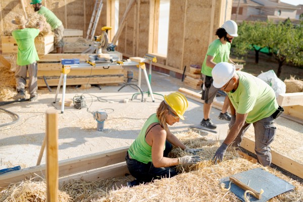 La Comunitat, la cuarta en creación de cooperativas: seis de cada diez se crean en Alicante como fómula para emprender
