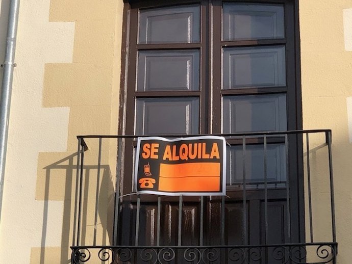 Alquilar un estudio en Castelló requiere al menos 26.600 euros de ingresos netos anuales   