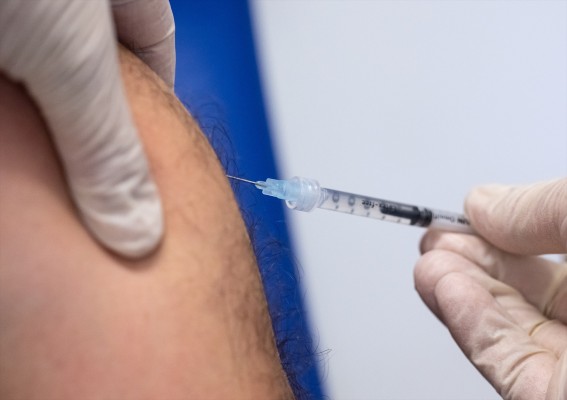 Sanidad amplía los puntos de vacunación para prevenir la infección de la viruela del mono
