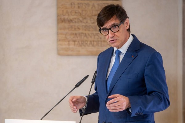 Junts pide la comparecencia de Illa para explicar la elección del Govern y la contratación de familiares de socialistas
