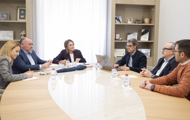 La Diputación y Fepeval se unen para reforzar la competitividad de las áreas industriales de Castellón