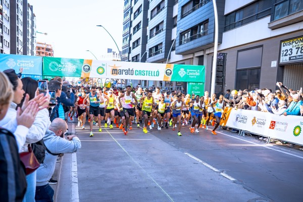Más de 46 países, 4.000 corredores y récords europeos y nacionales: Castelló vive su 'fiesta del running'