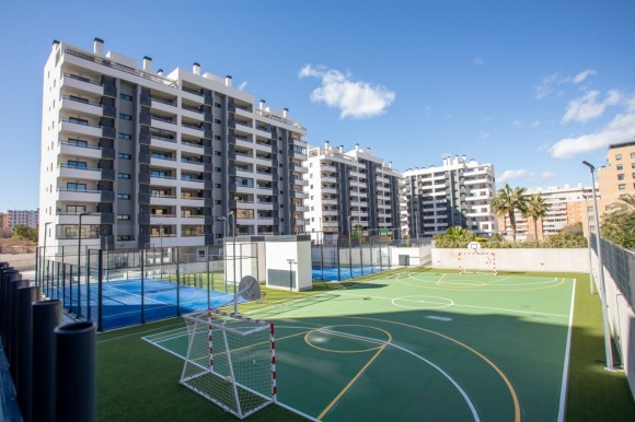 ¿Qué hacer con las VPP de Les Naus que no quieren sus dueños? Vivienda mide tiempos ante el juzgado