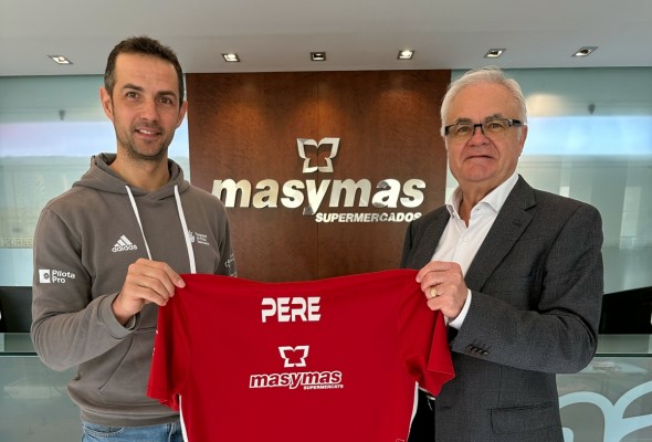 Masymas Supermercados renueva su patrocinio con el pilotari Pere Ribes