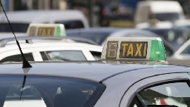 Los taxistas de Castellón rechazan la nueva normativa de VTC: “Traerá consecuencias graves”