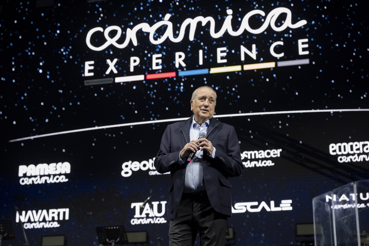 Cerámica Night Experience reúne a más de 3.500 profesionales en una edición histórica celebrada en el Roig Arena