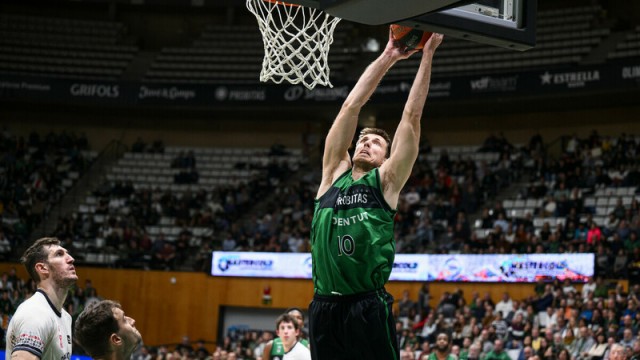 El UCAM CB, con Dani García y Brodziansky, es el segundo equipo ACB que menos ficha