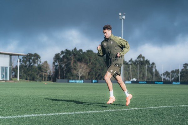 Álvaro Núñez ya está listo para jugar con el Celta de Vigo tras una salida del Elche CF marcada por una renovación fallida, seguida de una pubalgia y su traspaso
