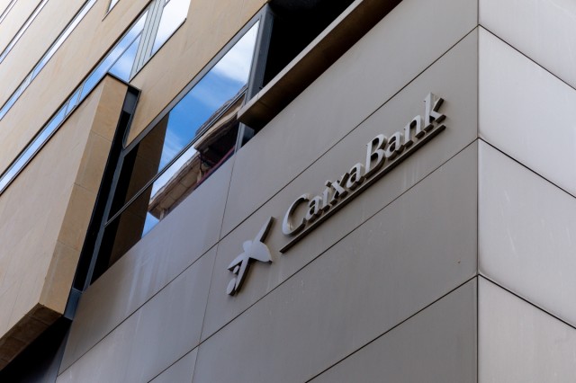 CaixaBank incrementó un 5,3% la financiación a clientes particulares de la Comunidad Valenciana en 2025