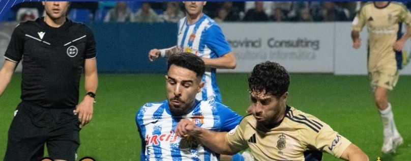 El Águilas refuerza el liderato con un empate a cero ante el Recre en partido aplazado