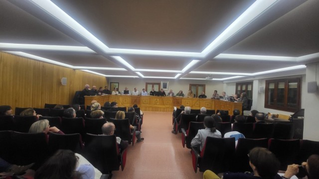 Chiva impulsa suelo para ITV y fondos europeos en su último pleno