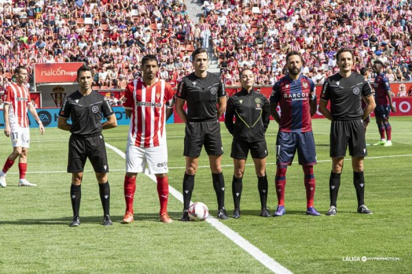 Morales, capitán del Levante dos años y tres meses después
