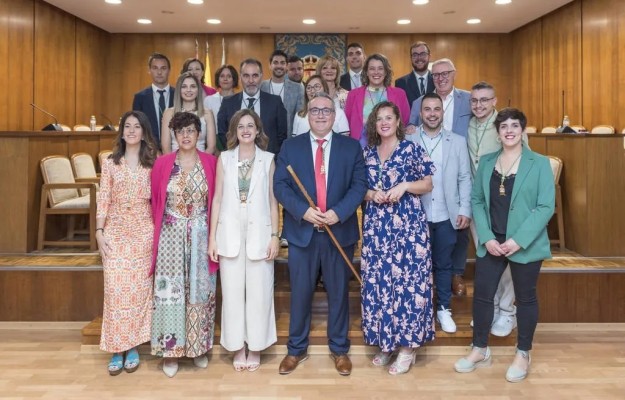 El PSOE rompe el pacto de gobierno en Ibi y expulsa a sus socios: desavenencias que 
