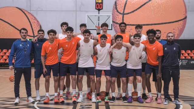 Valencia Basket disputa el Euroleague Basketball ANGT en Abu Dhabi
