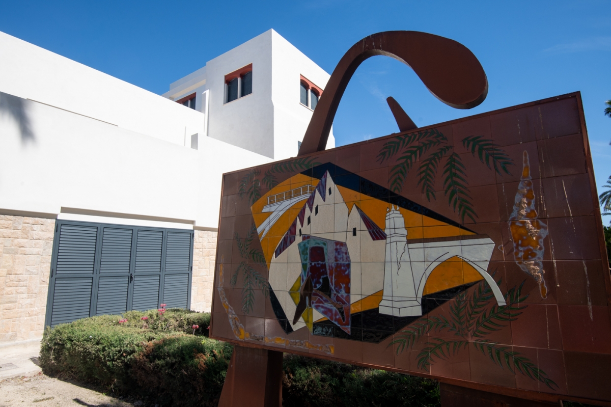 Elche activa la recuperación de los 10.000 metros de jardín del Hort del Gat con las cuadrículas y acequia