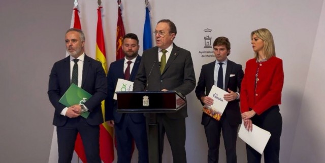 Murcia reclama al Gobierno de España la prohibición del burka en los espacios públicos