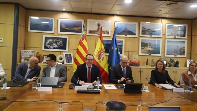 PortCastelló refuerza su cooperación universitaria con convenios para el alumnado en prácticas de la UJI, UV y la UPV
