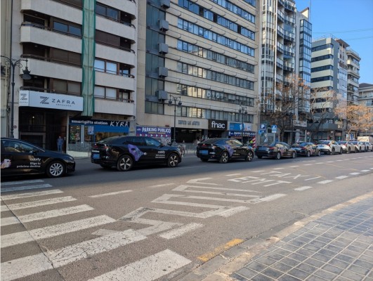 Las VTC suspenden sus protestas para iniciar una vía de entendimiento con la Conselleria