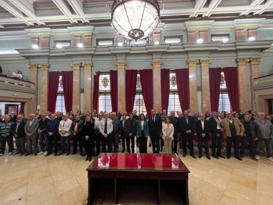 Más de un centenar de funcionarios de carrera toman posesión en Murcia