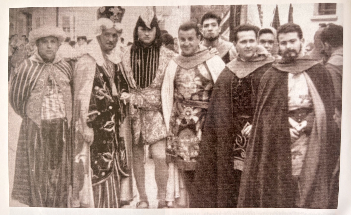 Cavallers al Pregó del 8 de març de 1959 - Arxiu històric GCC Cavallers al Pregó del 8 de març de 1959