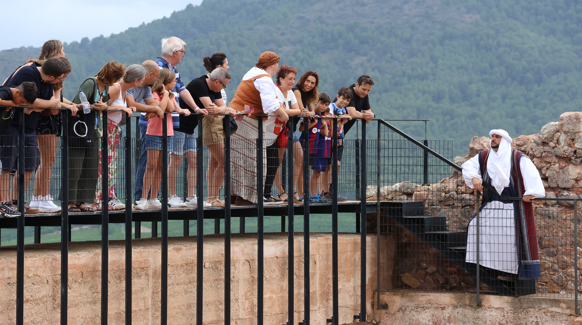 Onda teatraliza sus visitas al Castillo de las 300 Torres y muestra su patrimonio de forma divertida
