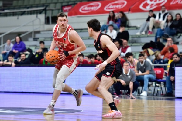 El UCAM CB sub-22 cae por 68-77 en el Palacio ante el líder Girona en la Liga U