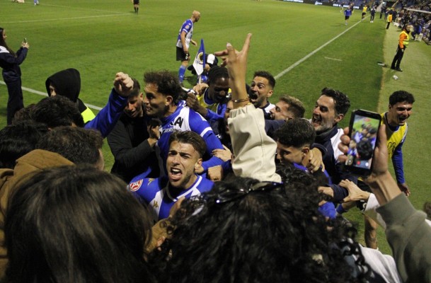 El Hércules CF se lleva un derbi con el CD Eldense marcado por su final de susto o muerte