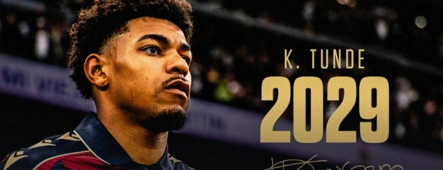 Tunde renueva con el Levante hasta junio de 2029