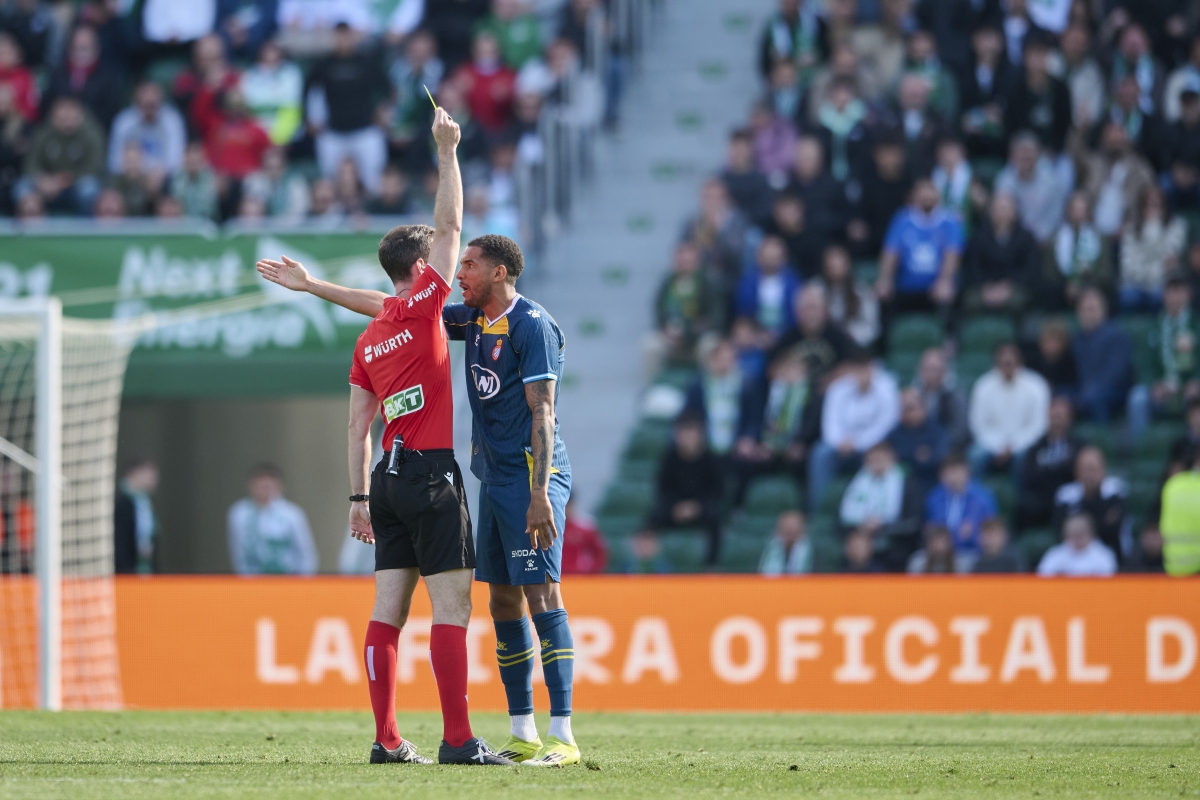 Iosu Galech dejó en inferioridad numérica al RCD Espanyol