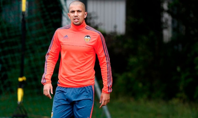 Feghouli sale del Valencia CF por la puerta de atrás