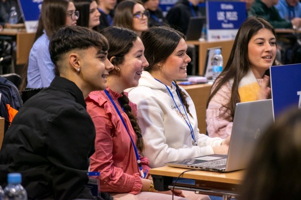 Crece el interés por emprender en la Región: el 32,9% de los jóvenes de 15 a 21 años quiere crear su propia empresa 