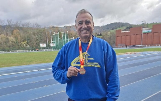 Jaime Flores gana el bronce M55 nacional en lanzamiento de disco