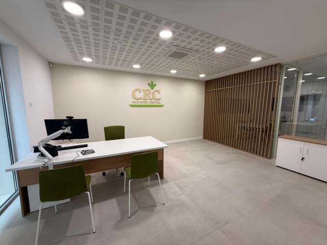 Caja Rural Central suma en Alicante una nueva oficina 'cercana' y orientada a la experiencia de cliente
