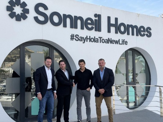 Alfredo Millá abre nueva etapa tras la venta de Sonneil con continuidad en Alicante y otras firmas