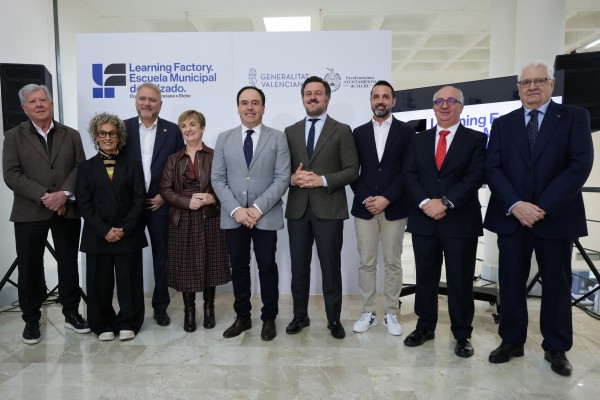 Doble vía de formación para calzado en Elche: escuela municipal y Learning Factory para empezar en 2026